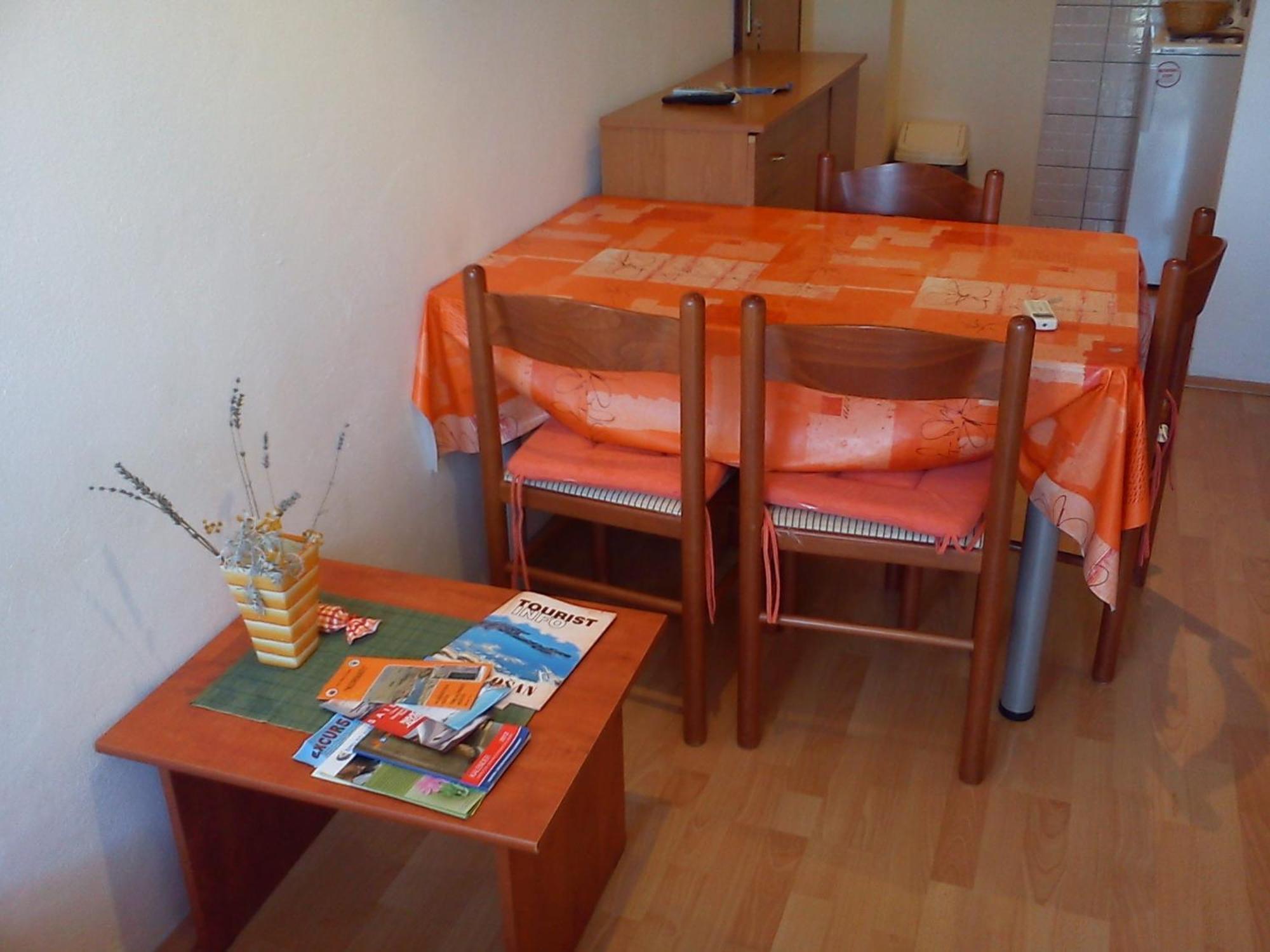 Apartments Tamara ซูโกชัน ภายนอก รูปภาพ