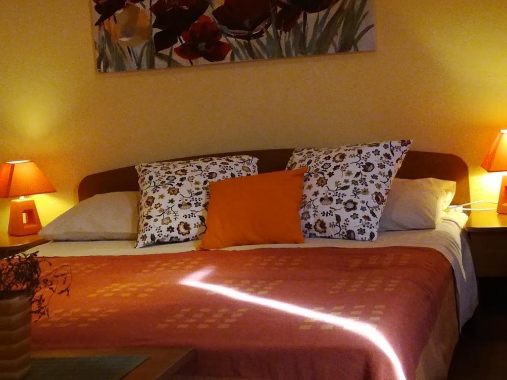 Apartments Tamara ซูโกชัน ภายนอก รูปภาพ