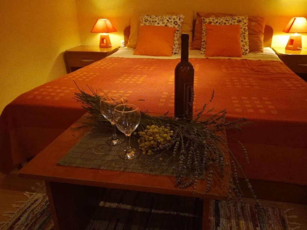 Apartments Tamara ซูโกชัน ภายนอก รูปภาพ