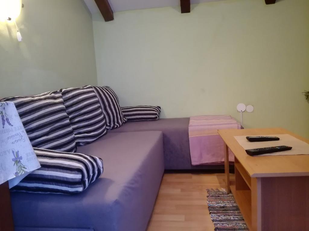 Apartments Tamara ซูโกชัน ภายนอก รูปภาพ